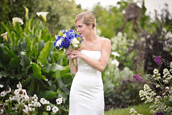 Olympic Peninsula Sequim wedding at the Cutting Garden