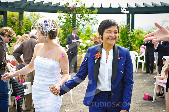 Olympic Peninsula Sequim wedding at the Cutting Garden